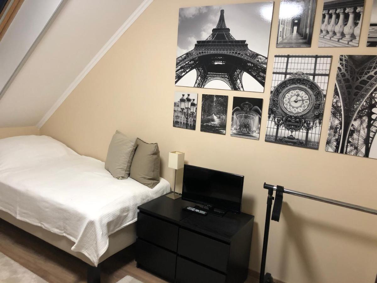 Galeria Apartmanhaz Keszthely Exteriér fotografie